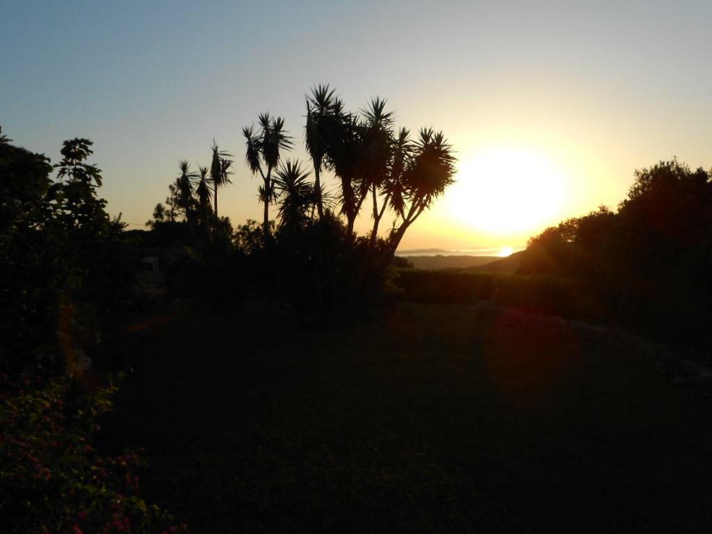 מלון סנטה טרזה גאיורה Agriturismo La Valletta מראה חיצוני תמונה