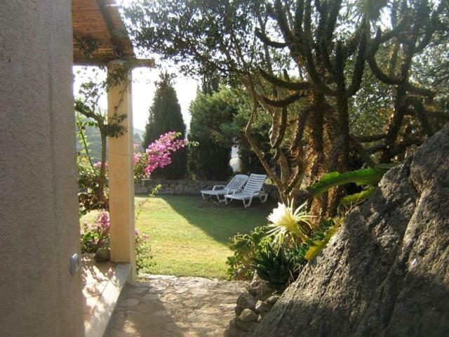 מלון סנטה טרזה גאיורה Agriturismo La Valletta מראה חיצוני תמונה