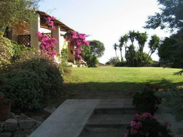 מלון סנטה טרזה גאיורה Agriturismo La Valletta מראה חיצוני תמונה