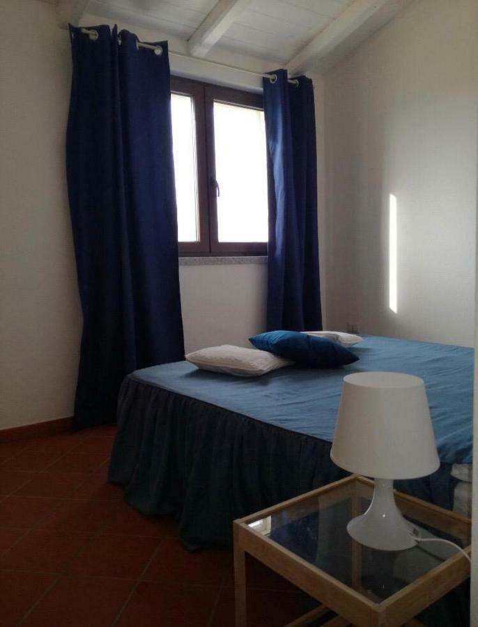 מלון סנטה טרזה גאיורה Agriturismo La Valletta מראה חיצוני תמונה