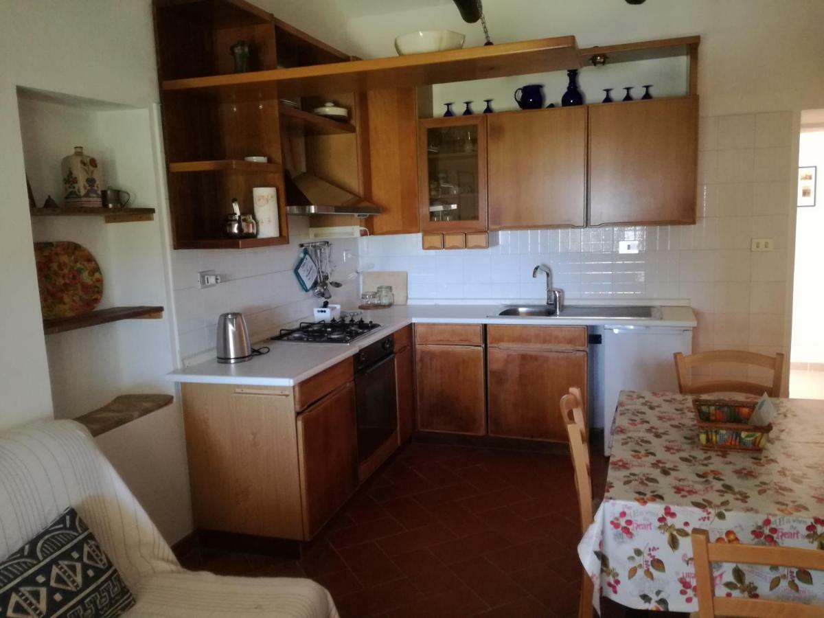מלון סנטה טרזה גאיורה Agriturismo La Valletta מראה חיצוני תמונה